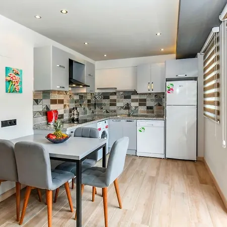 Calis Beach - Yasam Park & 4 Apartment Fethiye